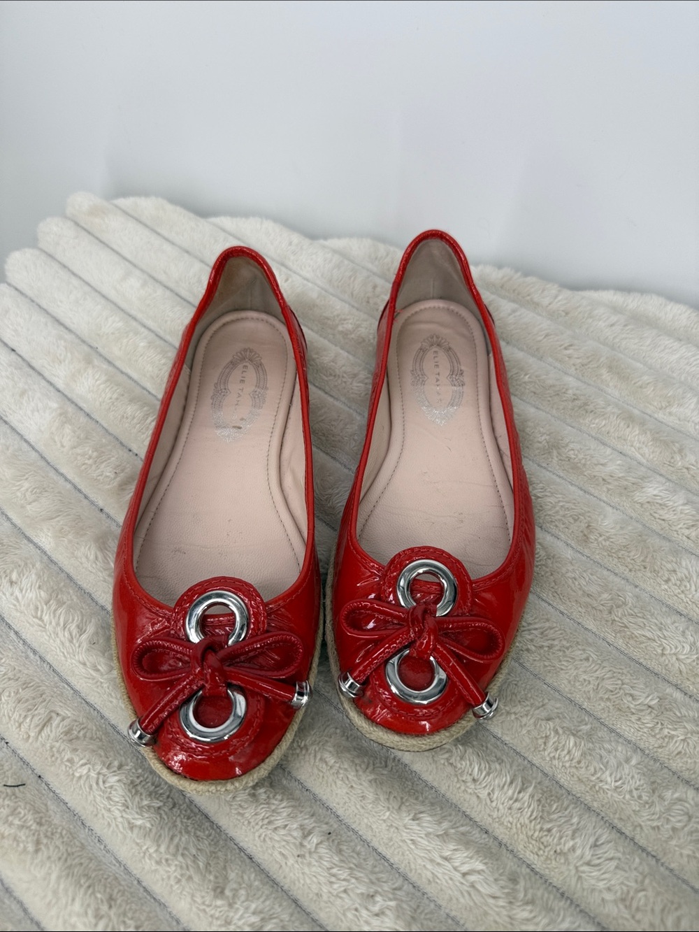 Elie Tahari Red Patent Leather Bow Ballet Flats size 6.5